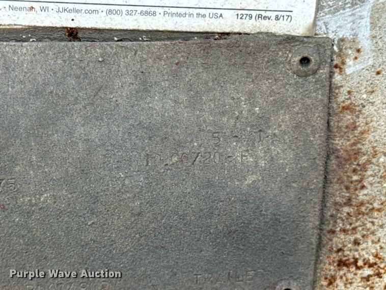 image for item DO0882 1981 Fruehauf pneumatic dry bulk trailer