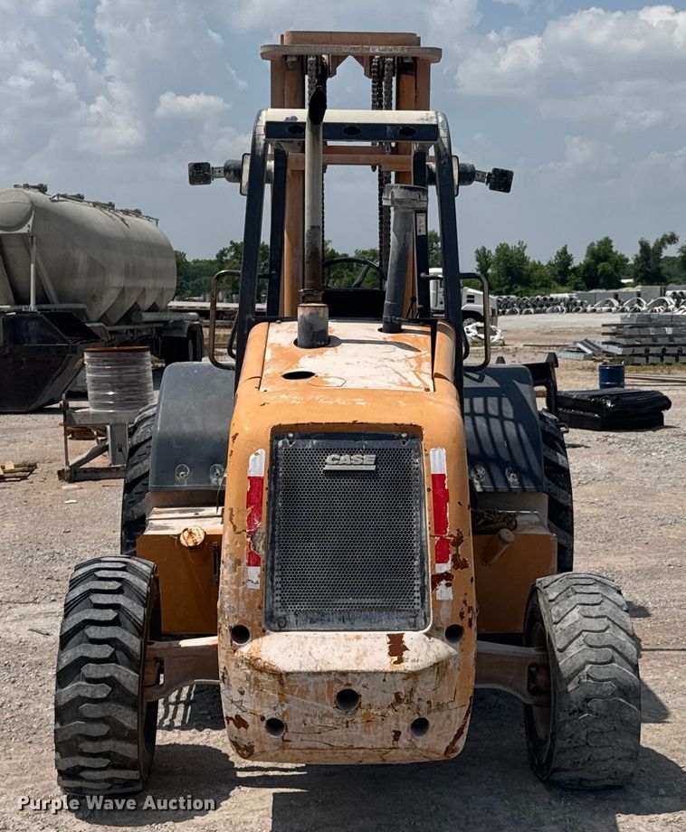 image for item DO0953 Case 588G forklift