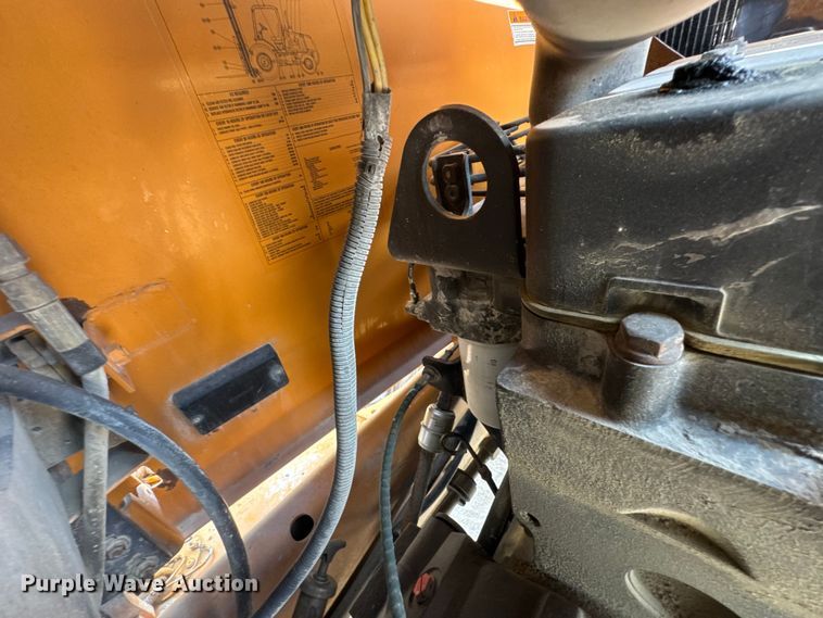 image for item DO0953 Case 588G forklift