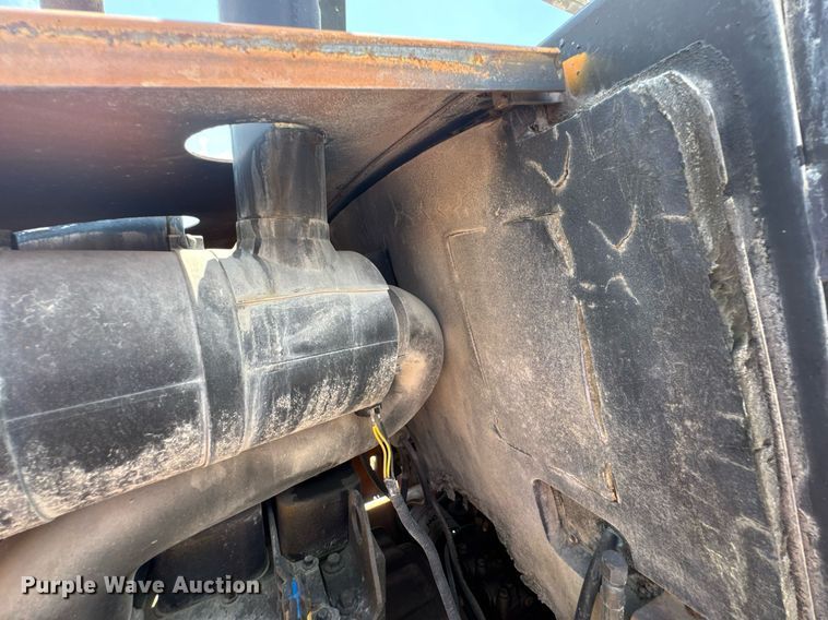 image for item DO0953 Case 588G forklift