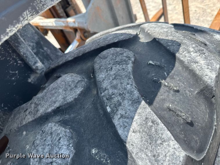 image for item DO0953 Case 588G forklift