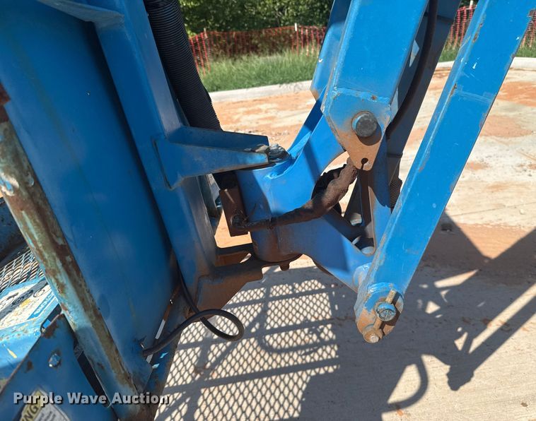 image for item DO7176 2007 Genie Z-30/20N boom lift