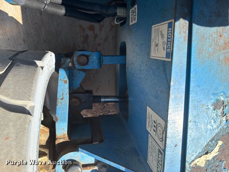 image for item DO7176 2007 Genie Z-30/20N boom lift