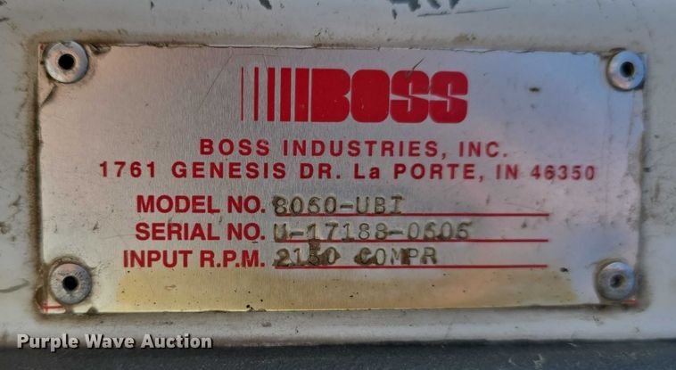 image for item DP8841 2006 GMC C7500 truck cab and chassis