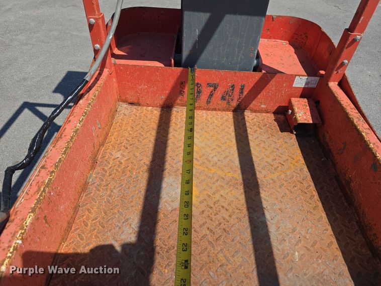 image for item DP8843 SkyJack SJ12 vertical lift