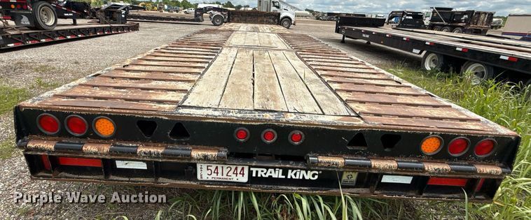 image for item DR2811 2019 Trail King drop deck equipment trailer