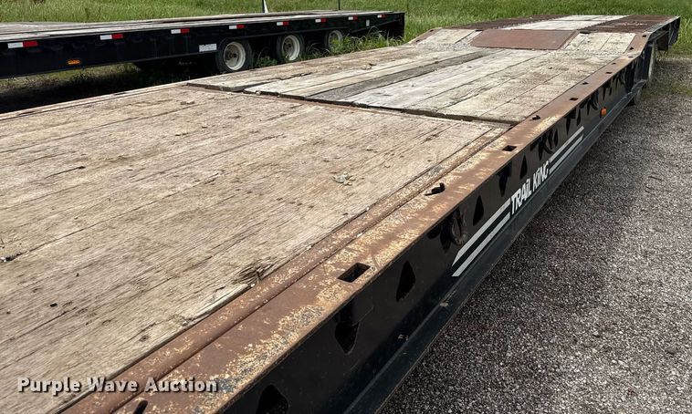 image for item DR2811 2019 Trail King drop deck equipment trailer