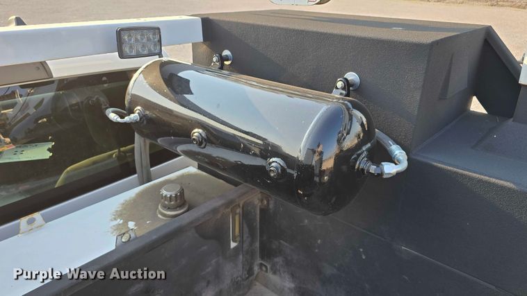 image for item DR3956 2021 Dodge Ram 5500 utility / service truck