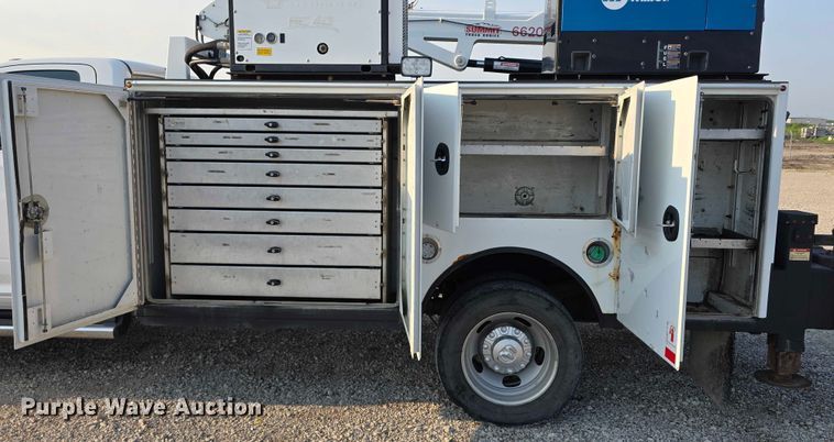 image for item DR3956 2021 Dodge Ram 5500 utility / service truck