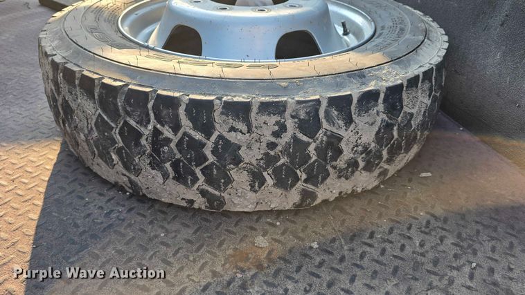 image for item DR3956 2021 Dodge Ram 5500 utility / service truck