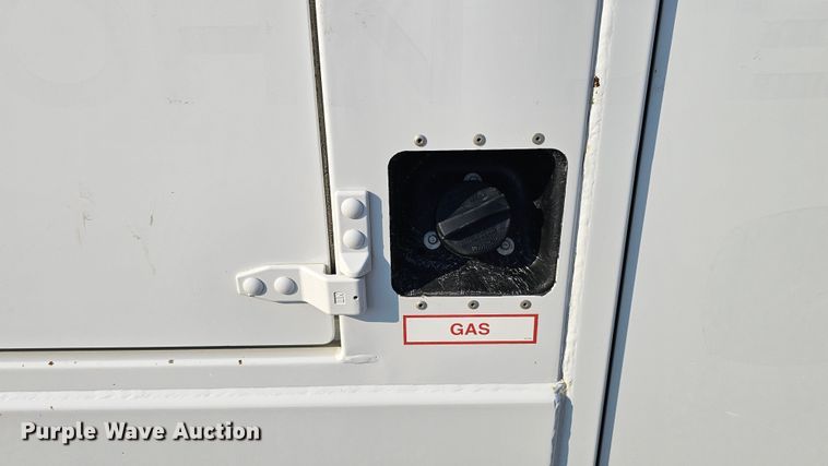 image for item DR3957 2014 Ford F550 Super Duty utility / service truck