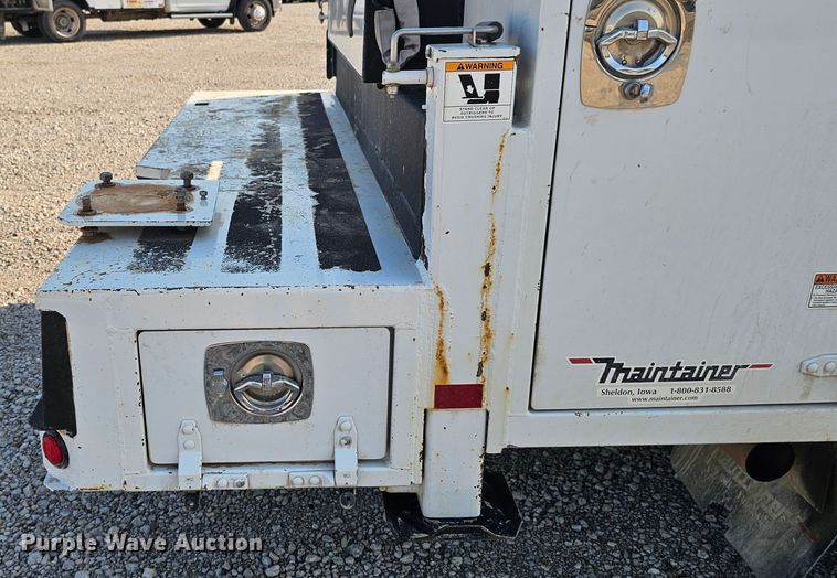 image for item DR3957 2014 Ford F550 Super Duty utility / service truck