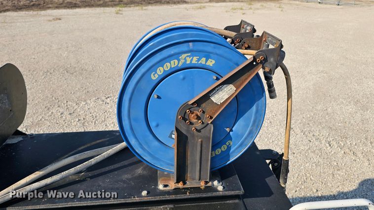 image for item DR3957 2014 Ford F550 Super Duty utility / service truck