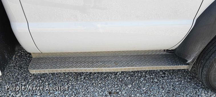 image for item DR3957 2014 Ford F550 Super Duty utility / service truck