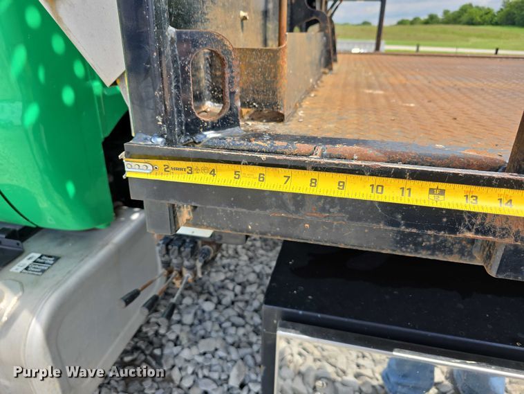 image for item DR3959 2016 Ford F650 Super Duty rollback truck