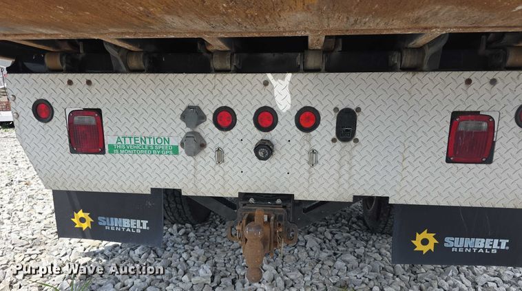 image for item DR3959 2016 Ford F650 Super Duty rollback truck