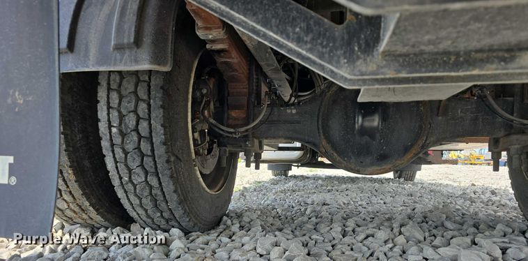 image for item DR3959 2016 Ford F650 Super Duty rollback truck