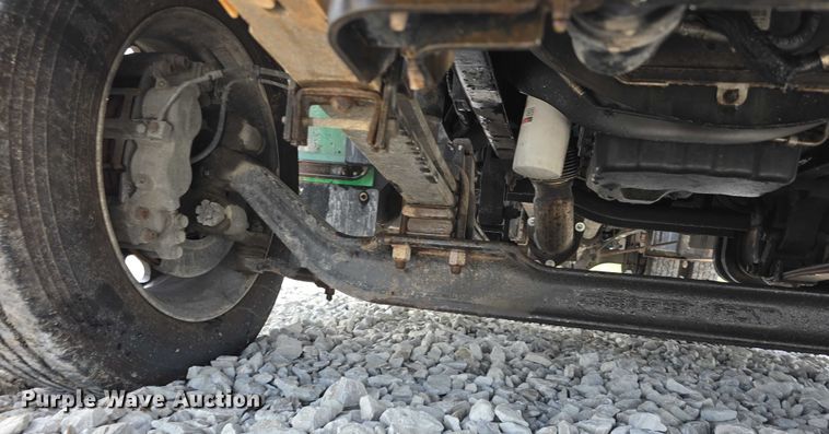 image for item DR3959 2016 Ford F650 Super Duty rollback truck