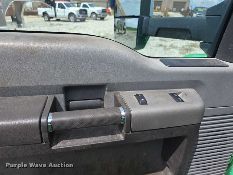 image for item DR3959 2016 Ford F650 Super Duty rollback truck