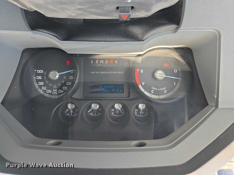 image for item DR3959 2016 Ford F650 Super Duty rollback truck