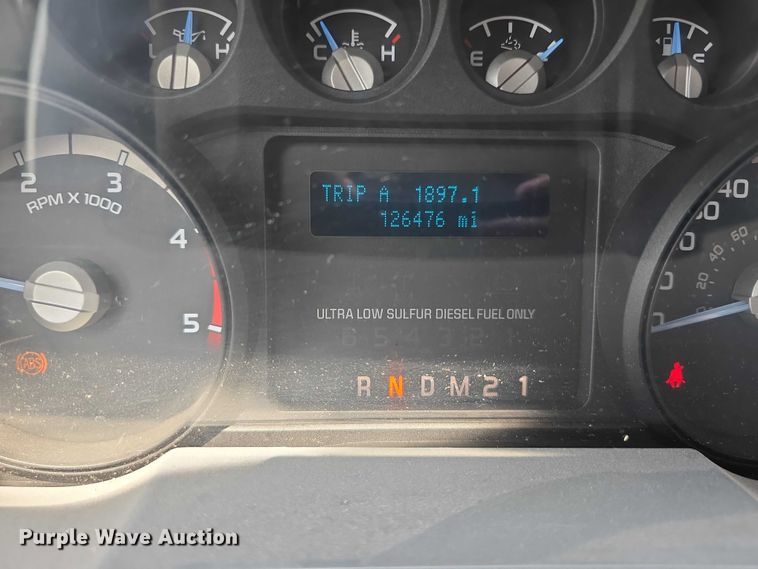 image for item DR3959 2016 Ford F650 Super Duty rollback truck