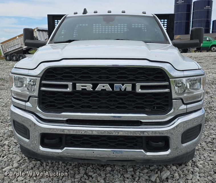 image for item DR3963 2021 Dodge Ram 3500 Heavy Duty flatbed pickup truck