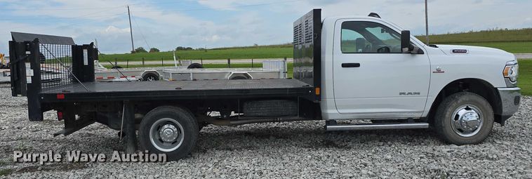 image for item DR3963 2021 Dodge Ram 3500 Heavy Duty flatbed pickup truck