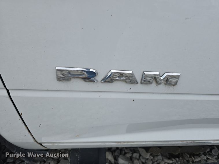 image for item DR3963 2021 Dodge Ram 3500 Heavy Duty flatbed pickup truck