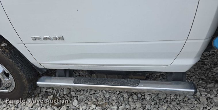 image for item DR3963 2021 Dodge Ram 3500 Heavy Duty flatbed pickup truck