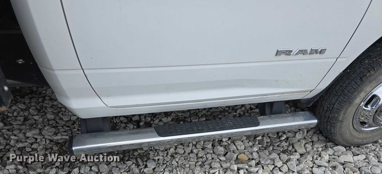 image for item DR3963 2021 Dodge Ram 3500 Heavy Duty flatbed pickup truck