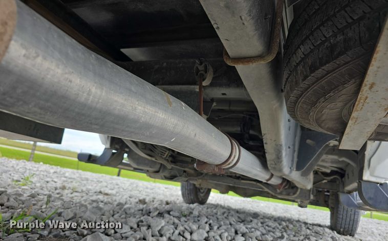 image for item DR3963 2021 Dodge Ram 3500 Heavy Duty flatbed pickup truck