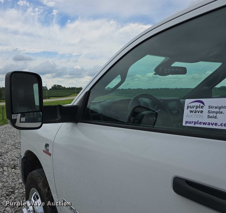 image for item DR3963 2021 Dodge Ram 3500 Heavy Duty flatbed pickup truck