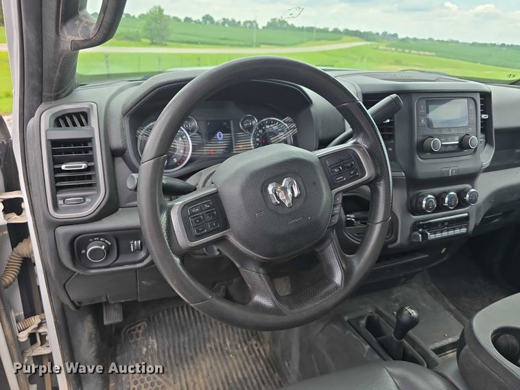 image for item DR3963 2021 Dodge Ram 3500 Heavy Duty flatbed pickup truck