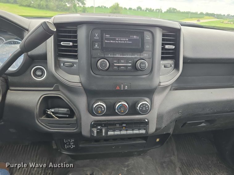 image for item DR3963 2021 Dodge Ram 3500 Heavy Duty flatbed pickup truck