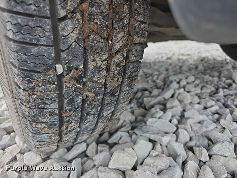 image for item DR3963 2021 Dodge Ram 3500 Heavy Duty flatbed pickup truck