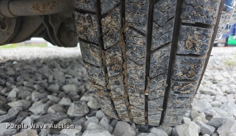 image for item DR3963 2021 Dodge Ram 3500 Heavy Duty flatbed pickup truck