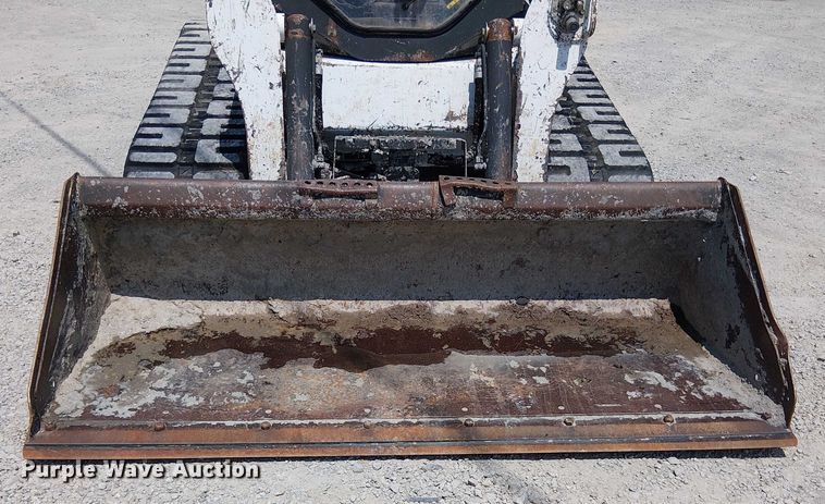 image for item DS3863 2015 Bobcat T650 tracked skid steer loader