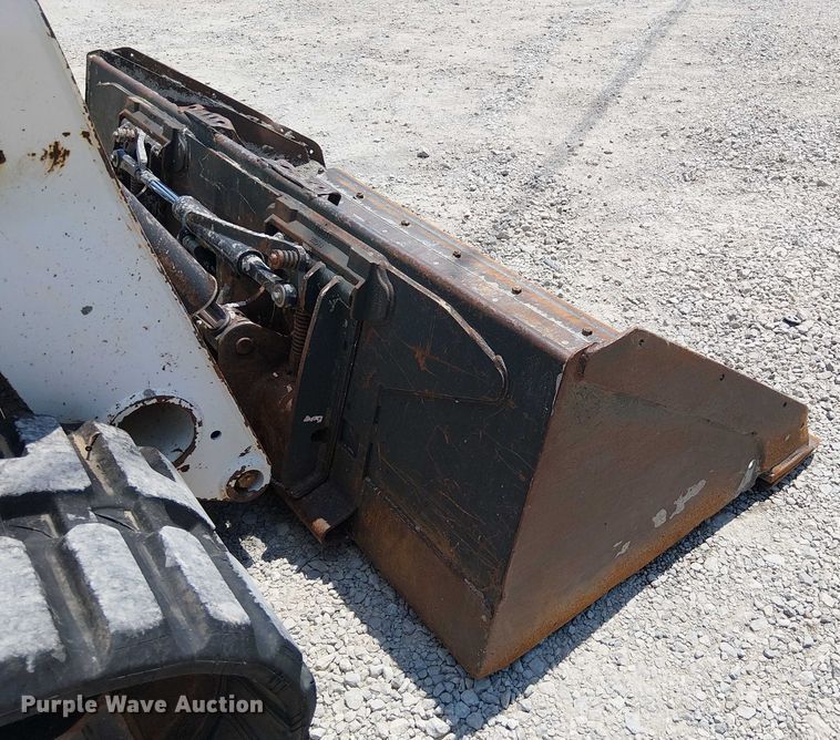 image for item DS3863 2015 Bobcat T650 tracked skid steer loader
