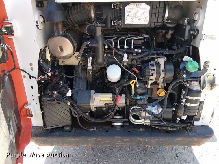 image for item DS3863 2015 Bobcat T650 tracked skid steer loader