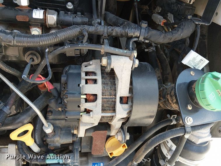 image for item DS3863 2015 Bobcat T650 tracked skid steer loader