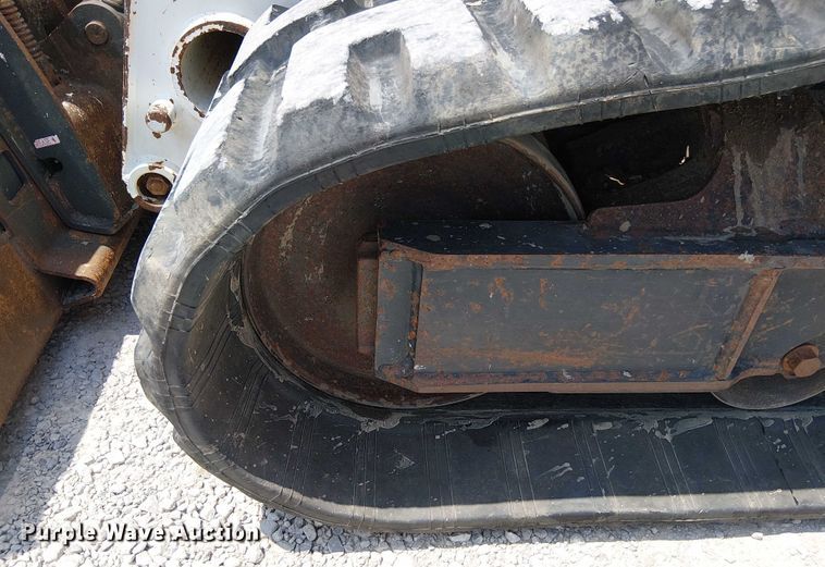 image for item DS3863 2015 Bobcat T650 tracked skid steer loader