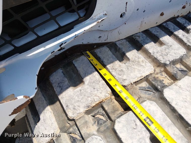 image for item DS3863 2015 Bobcat T650 tracked skid steer loader