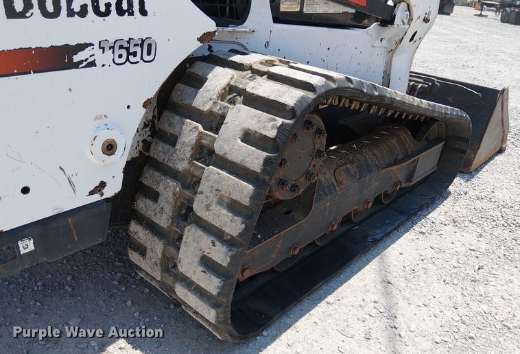 image for item DS3863 2015 Bobcat T650 tracked skid steer loader