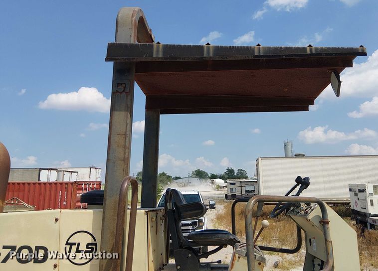 image for item DS3864 Ingersoll Rand SD70D single drum vibratory roller