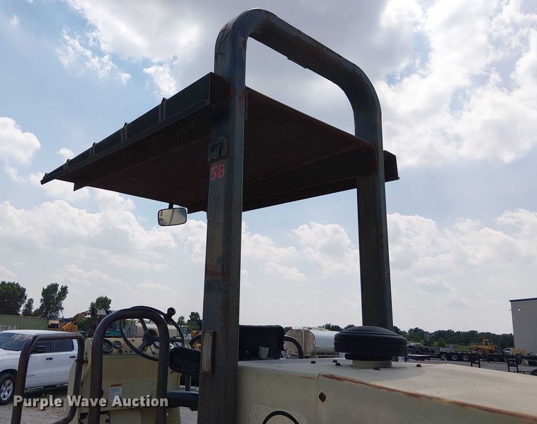 image for item DS3864 Ingersoll Rand SD70D single drum vibratory roller