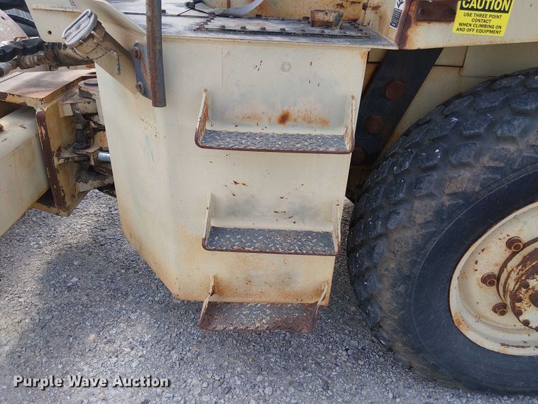 image for item DS3864 Ingersoll Rand SD70D single drum vibratory roller