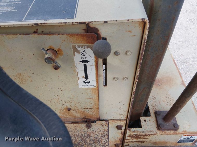 image for item DS3864 Ingersoll Rand SD70D single drum vibratory roller