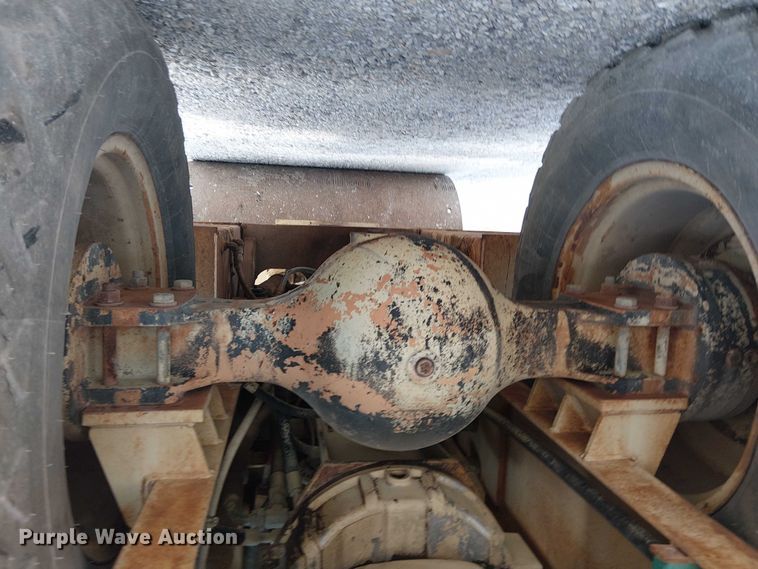 image for item DS3864 Ingersoll Rand SD70D single drum vibratory roller