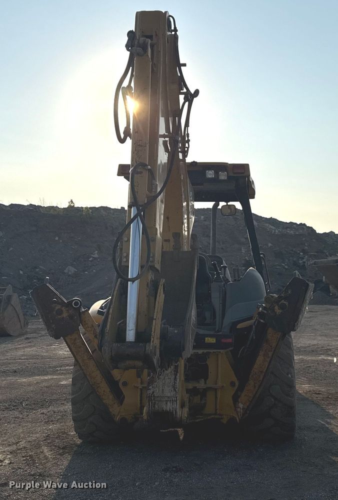 image for item DS3865 2006 Caterpillar 420D backhoe