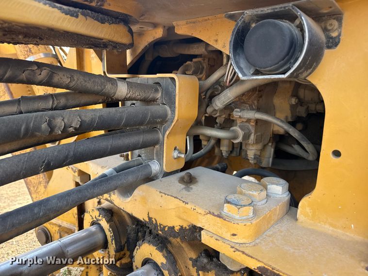 image for item DS3865 2006 Caterpillar 420D backhoe